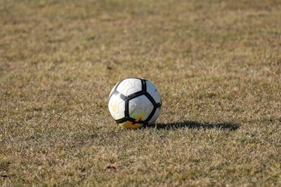 من هو هداف الدوري السعودي كامل؟ تعرف على نجوم التهديف في تاريخ البطولة